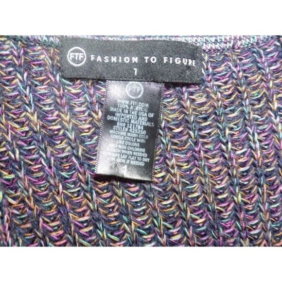 Fashion To Figure FTF Womens Sweater Plus Size 1X Cold Shoulder One Side - Picture 5 of 5